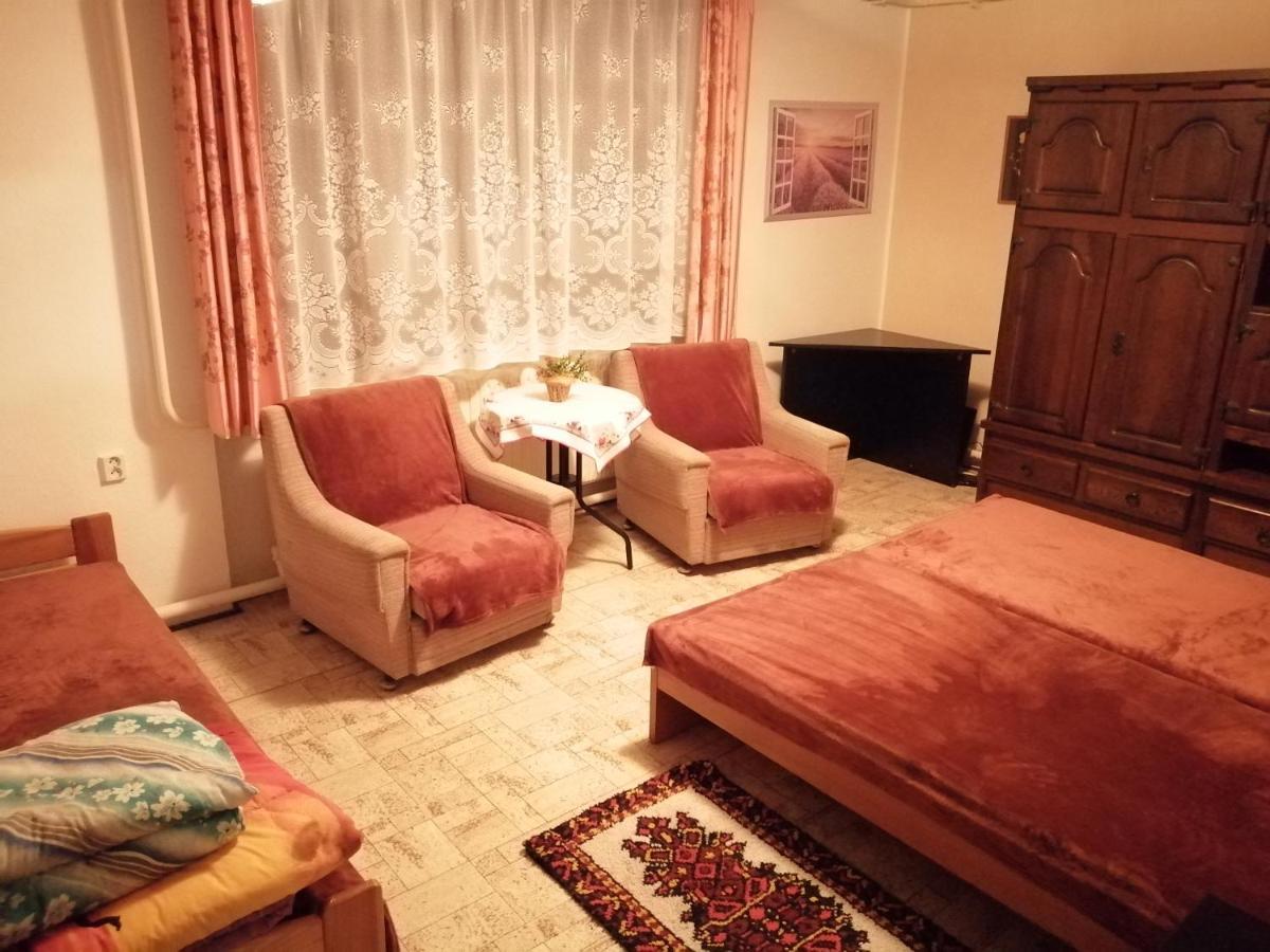 Apartmany Sedek Roprachtice Экстерьер фото