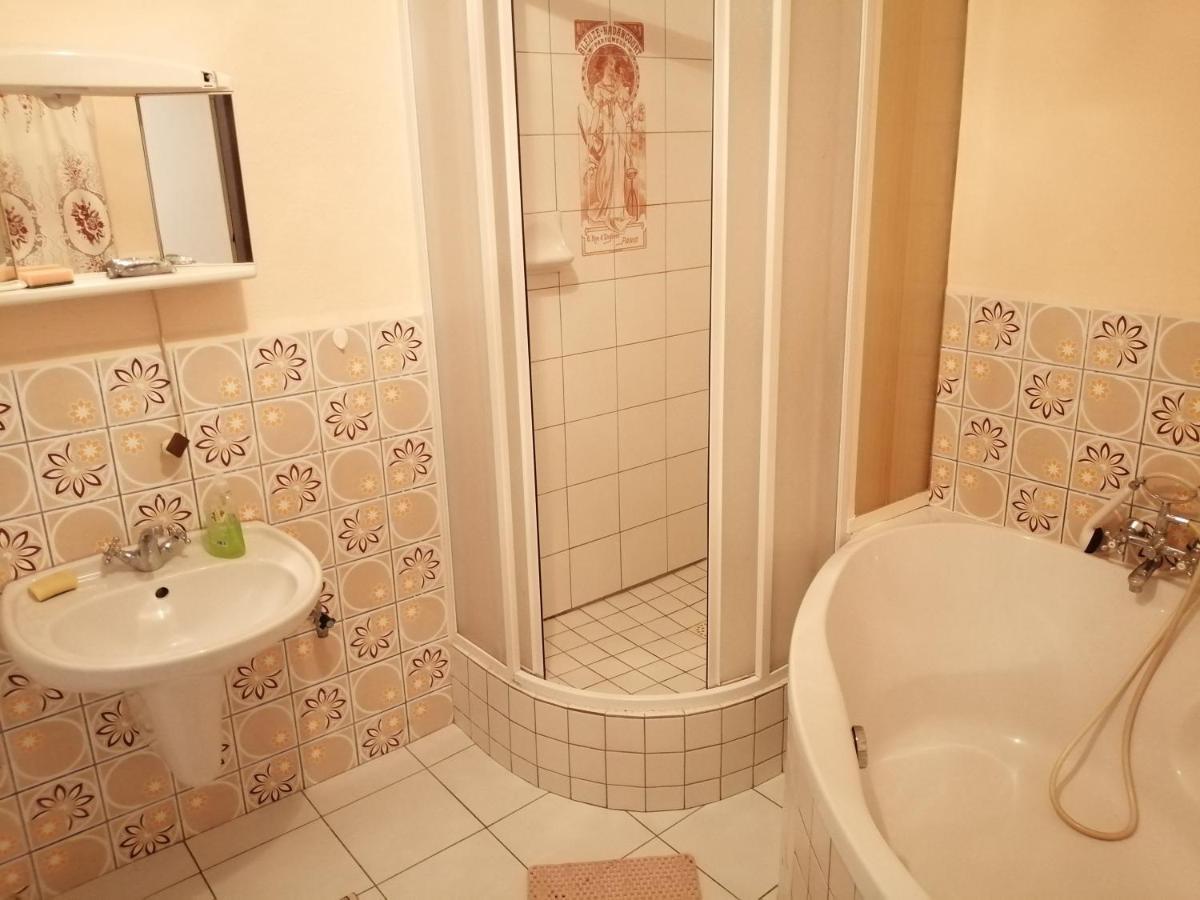 Apartmany Sedek Roprachtice Экстерьер фото
